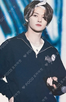 Pocamarket, Stray Kids LEE KNOW Stray Kids 2nd World Tour MANIAC