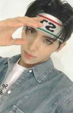 2021 SF9 ONLINE FAN MEETING 'Replay, Fantasy' TRADING CARD SET