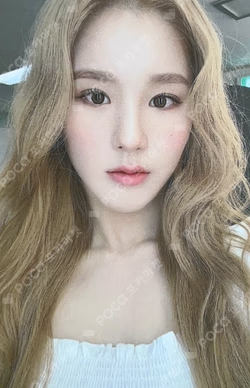 [&] D HeeJin photocard image