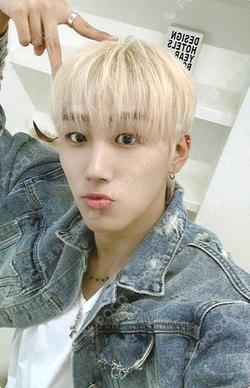 Kick-START SOUND WAVE LUCKY DRAW KIMMINSEOUNG photocard image