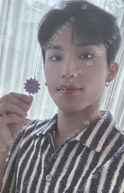 TREASURE 4th ANNIVERSARY MAGAZINE YG SELECT PARK JEONG WOO photocard image