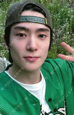 WALK EVERLINE JAEHYUN photocard image