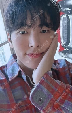 SF9 3rd Photo Book APPLEMUSIC