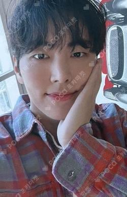 SF9 3rd Photo Book APPLEMUSIC JAEYOON photocard image