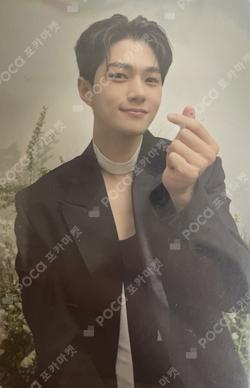 24/7 EVER ver. L photocard image