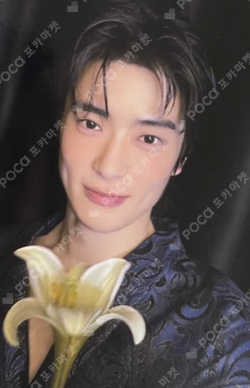 J EVERLINE JAEHYUN photocard image