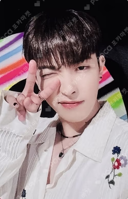 GOLDEN HOUR : Part.1 fromm store