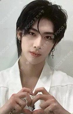 ZEROBASEONE RICKY photocard image