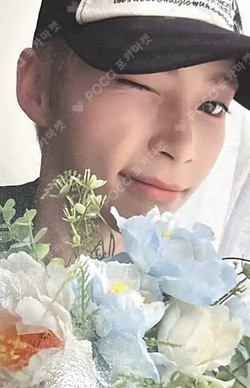 CINEMA PARADISE PHOTOBOOK ver. MUSICPLANT LUCKY DRAW