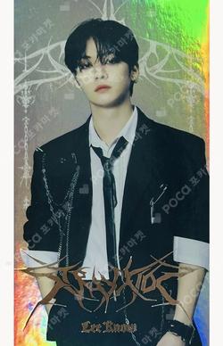Stray Kids LEE KNOW photocard image
