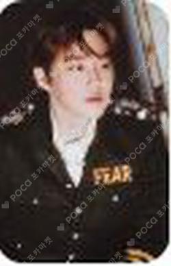 Imagen de la photocard de SUHO de EXO