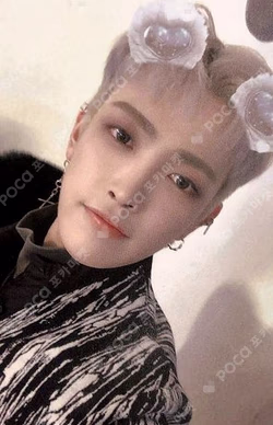 TREASURE EPILOGUE : Action To Answer BROADCAST HONGJOONG photocard image