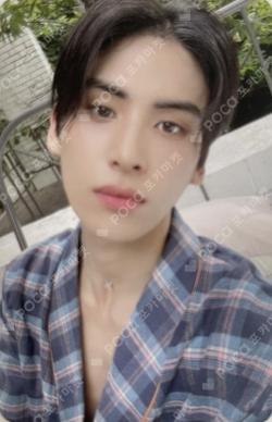 PHOTO ESSAY ME, ANOTHER ME YOO TAEYANG photocard image