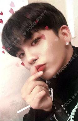 TREASURE EPILOGUE : Action To Answer BROADCAST JONGHO photocard image