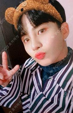 TREASURE EPILOGUE : Action To Answer BROADCAST JONGHO photocard image