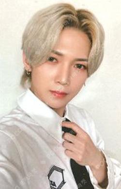 ATEEZ YEOSANG photocard image