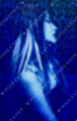 CRAZY COMPACT ver. MUSICPLANT HUH YUNJIN photocard image