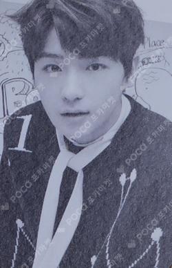 THE FIRST Platform Ver. LIVE ver. HYUNJAE photocard image