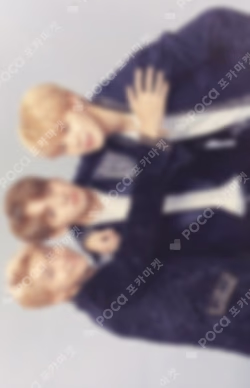 2017 BTS LIVE TRILOGY EPISODE III THE WINGS TOUR THE FINAL MINI PHOTO CARD