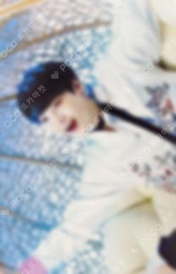 2017 BTS LIVE TRILOGY EPISODE III THE WINGS TOUR in Japan MINI PHOTO CARD VER.2