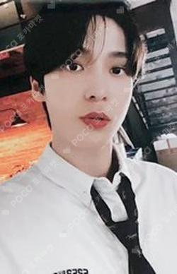 ATEEZ YUNHO photocard image