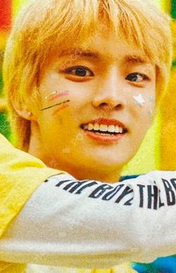 THE START Platform Ver. Set Ver. Q photocard image