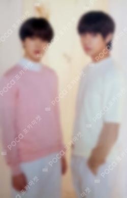 BTS WORLD TOUR 'LOVE YOURSELF' MINI PHOTO CARD