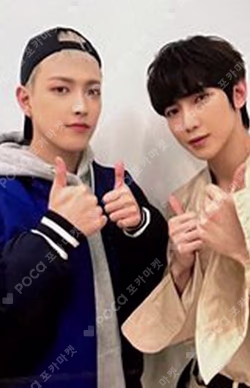 ATEEZ Unit photocard image