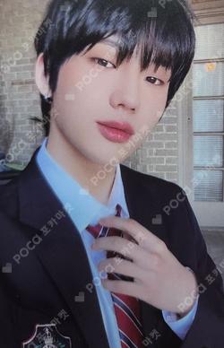 Love Never Dies KTOWN4U LUCKY DRAW JUNHYEOK photocard image