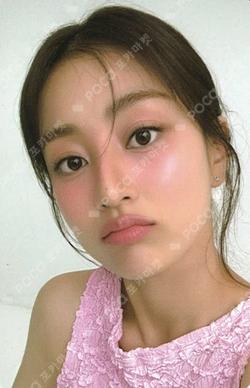 MILK TOUCH JIHYO photocard image