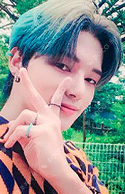 ATEEZ ヨサン soundwave トレカ fever part.3 Ateez 'Zero Fever Part 3' - Soundwave Fansign Event