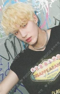DREAMLIKE Platform Ver. Day Ver. ERIC photocard image