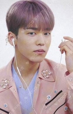 Storage of ONF [Multi uni-bus ONF] TIN CASE & STICKER & PHOTOCARD SET