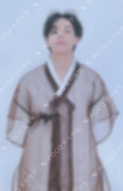 BTS V photocard image