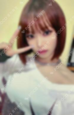 LE SSERAFIM KIM CHAEWON photocard image