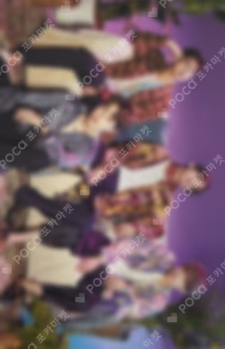 BTS JAPAN OFFICIAL FANMEETING VOL.5 [MAGIC SHOP] MINI PHOTO CARD