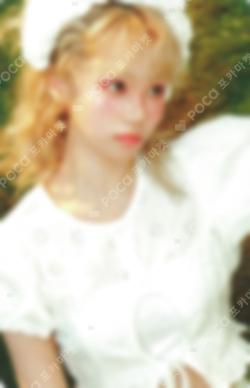 LE SSERAFIM KIM CHAEWON photocard image