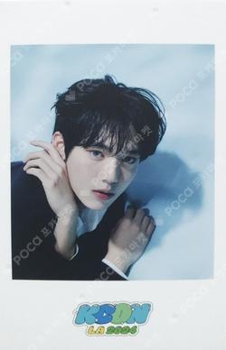 KCON LA 2024 PVC WALLET & POLAROID SET