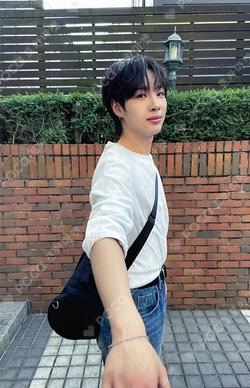 NEW CHAPTER : LUCEAT knpops MUZIN photocard image