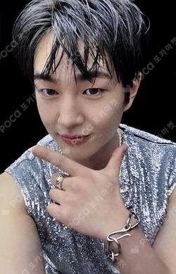 FLOW EVERLINE ONEW photocard image