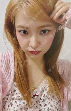 Cosmic StarRiver YERI photocard image