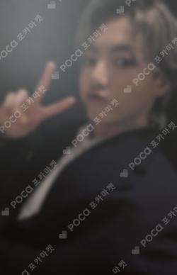 BE (Deluxe Edition) SOUND WAVE LUCKY DRAW JUNGKOOK photocard image