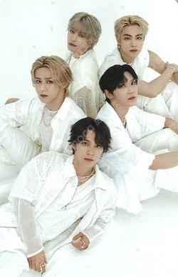 2024 WayV CONCERT [ON THE Way] IN JAPAN RANDOM PHOTOCARD Unit photocard image