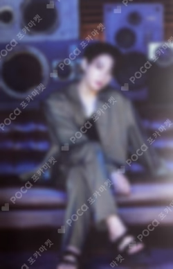 BE (Essential Edition) LUCKY DRAW JUNGKOOK photocard image