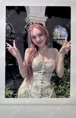 NA NAYEON TINCASE POLAROID SET NAYEON photocard image