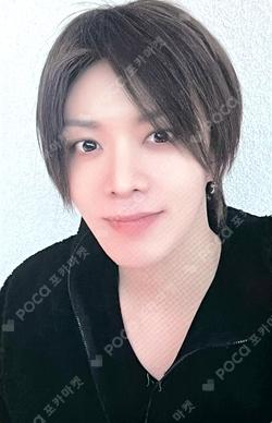 Ay-Yo YIZHIYU YUTA photocard image