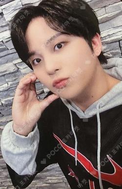 GOLDEN HOUR Part.1 WORK TO LIVE VER. ATEEZ OFFICIAL PLATFORM