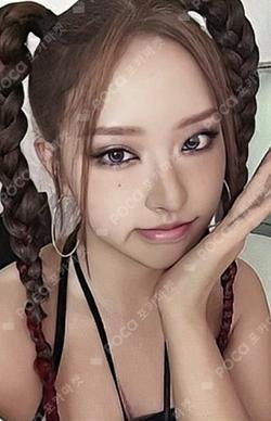 TTYL MAKESTAR Olivia Hye photocard image