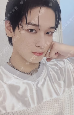 THE BOYZ WORLD TOUR : ZENERATION Ⅱ RUGBY T-SHIRT