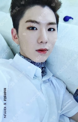 MONSTA X 1st OFFICIAL FANCLUB MONBEBE PICNIC PHOTO CARD SET